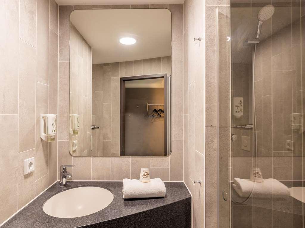 B&B Hotel Duesseldorf-Airport Quarto foto